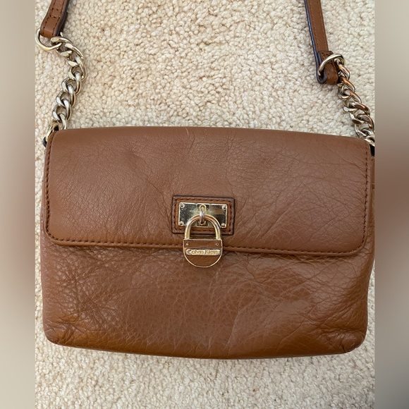 Calvin Klein Crossbody Bundle - Picture 4 of 12